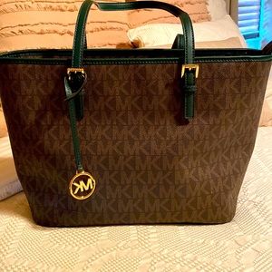 Michael Kors tote bag signature with dark green trim